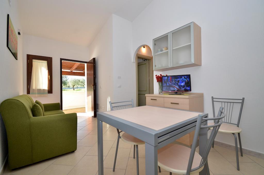 Residenze Gli Ulivi Appartement Orosei Kamer foto