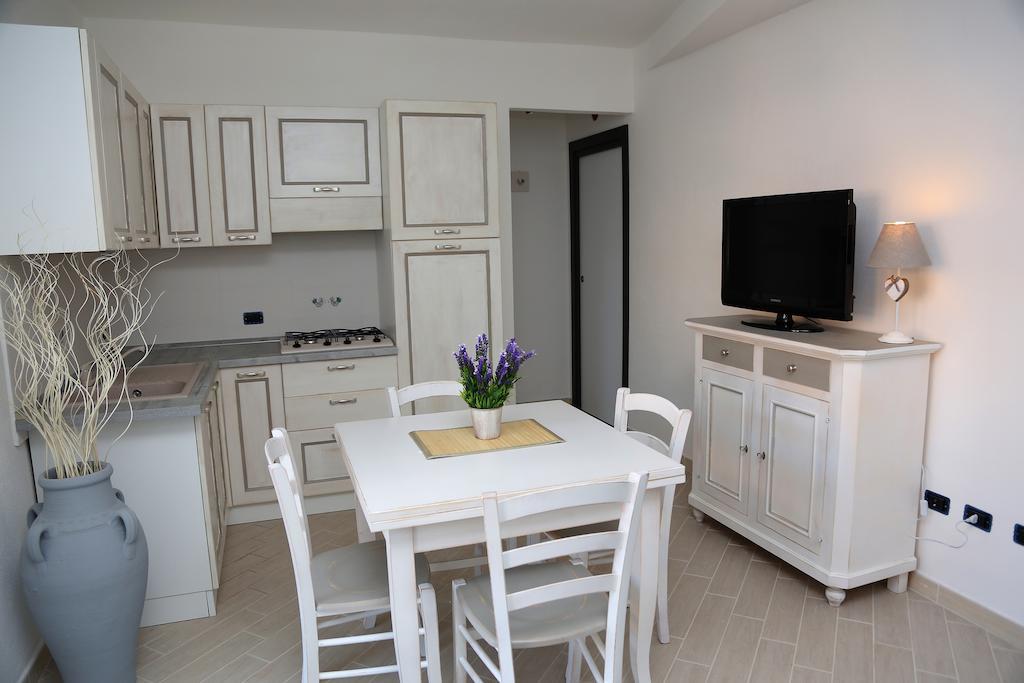 Residenze Gli Ulivi Appartement Orosei Kamer foto
